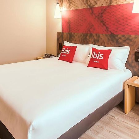 Ibis Zhengzhou Longhai Road Exteriör bild