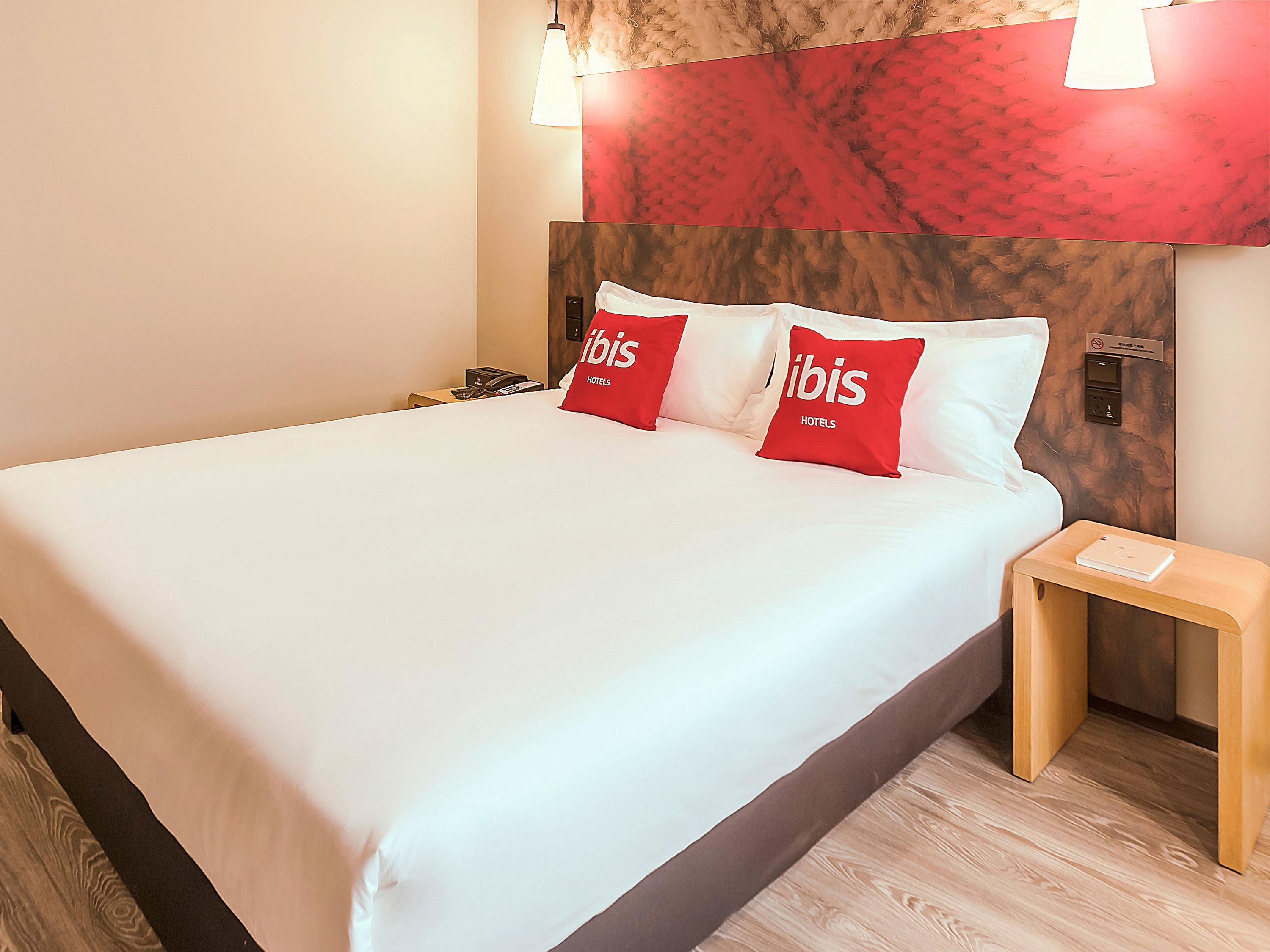 Ibis Zhengzhou Longhai Road Exteriör bild