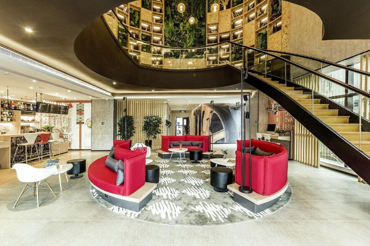 Ibis Zhengzhou Longhai Road Exteriör bild